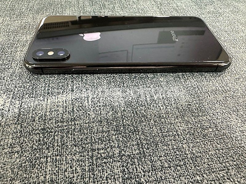 아이폰XS 64G 스페이스그레이 배터리75% 상태좋은폰...--6