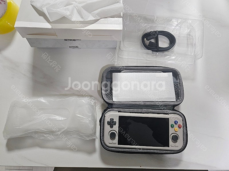 레트로이드 포켓4프로 한방팩512 외 악세사리 포함 판매--0