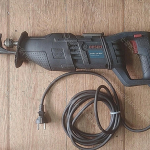 보쉬 컷소 (GSA 1300 PCE), 계양 38함마드릴(PHD-38), 마끼다 충전 그라인더(makita/ DGA 402), 보쉬 중량 함마드릴(BOSCH/ GBH 5-40D),