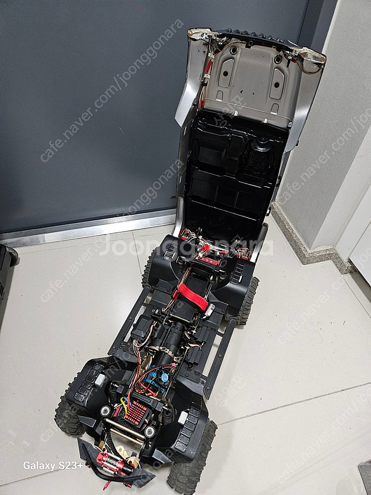 대형 rc카 yk4082 팝니다.(옵션차량, 풀셋트, ...--3