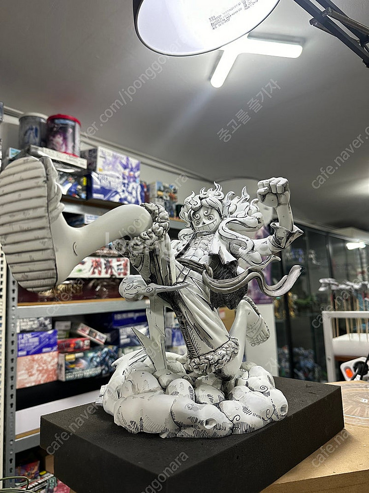 원피스 루피 기어5 기간트(피규어아츠 제로) 만화책 도색--5