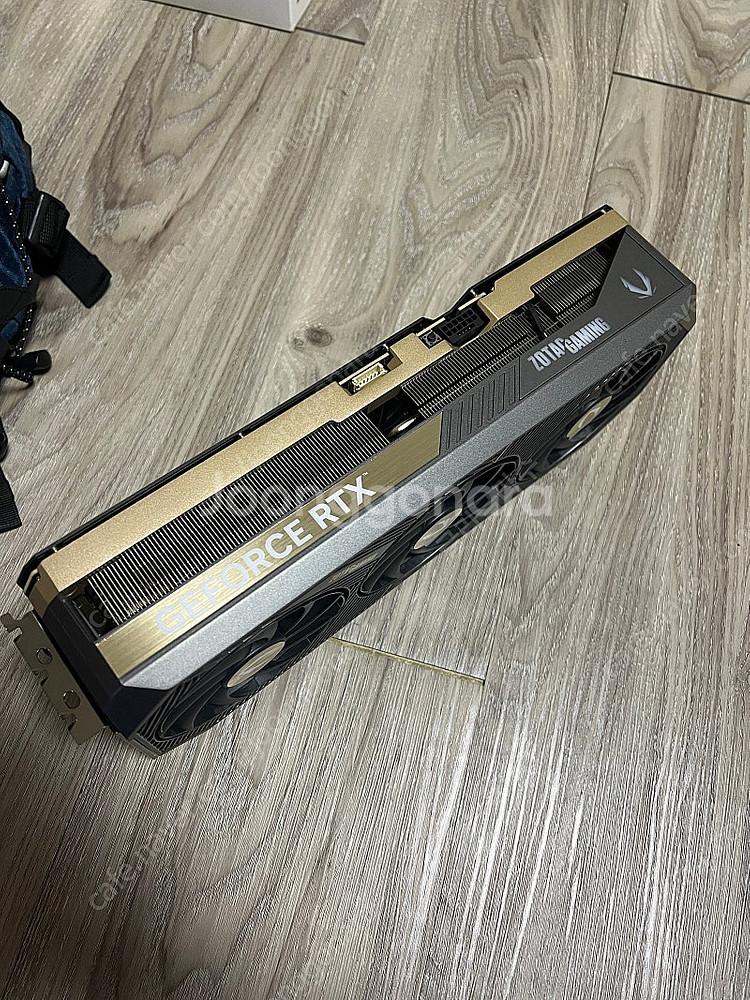 조텍 지포스 RTX 5080 솔리드 OC 16GB--3