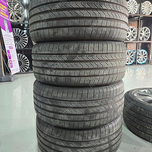 피렐리 p8 fs 245/45r18 판매합니다.