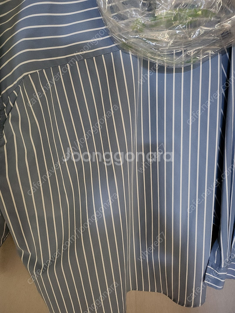 ouie 오버핏 스트라이프셔츠--4