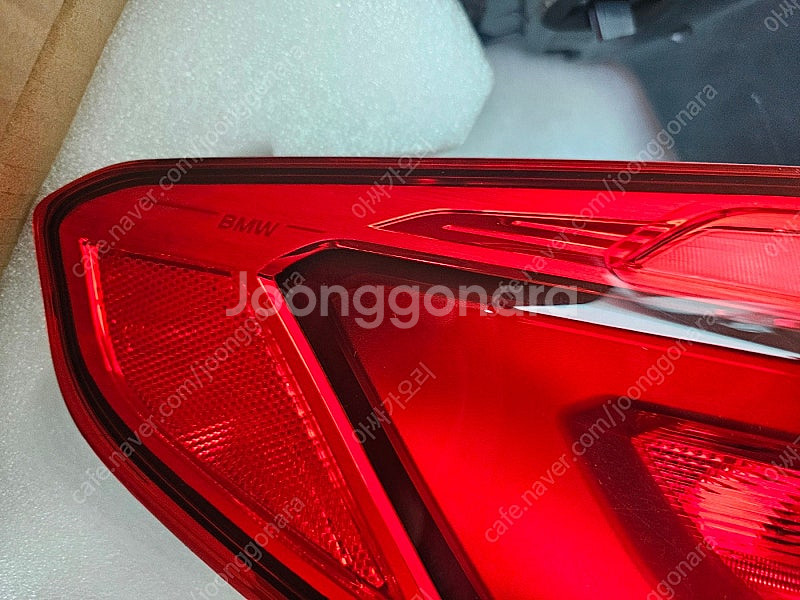 F90 M5 20년식 테일램프 판매합니다.--4