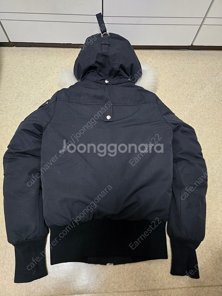 (정품) 무스너클 데비 봄버 은장 M (여성 명품 패딩...--1