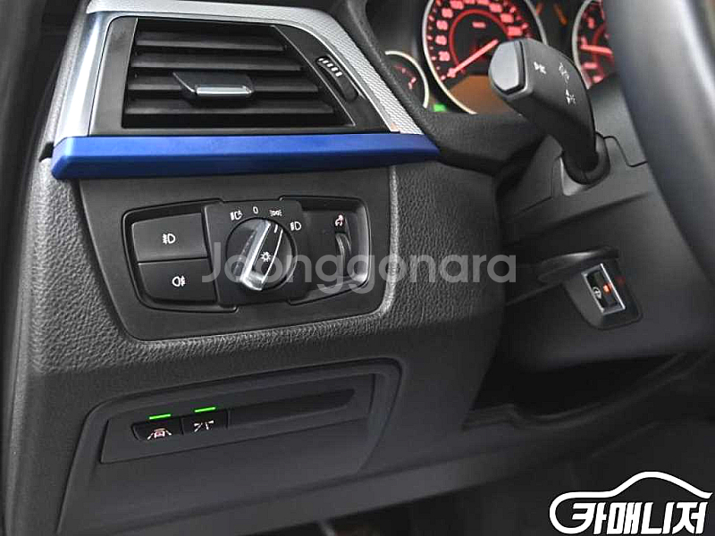[BMW]3시리즈 (F30) 320i M 스포츠 (5인...--7