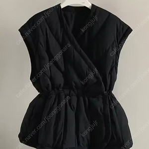 <새상품> V넥 슬림핏 여성조끼