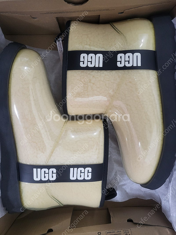 미국 어그 UGG 빅키즈 클래식 클리어 미니 부츠 사이...--0
