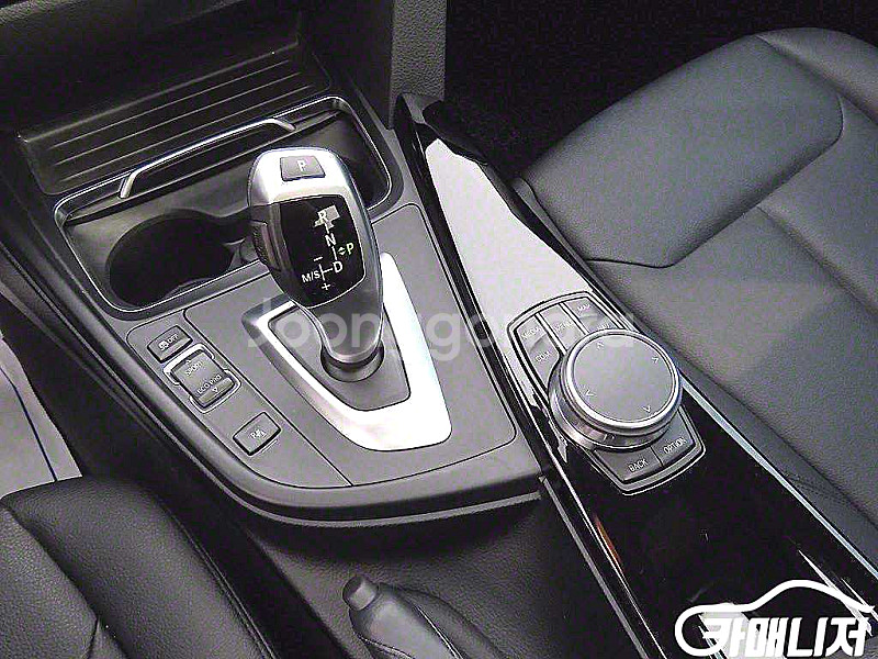 [BMW]3시리즈 (F30) 320d 2018 년 경유...--2