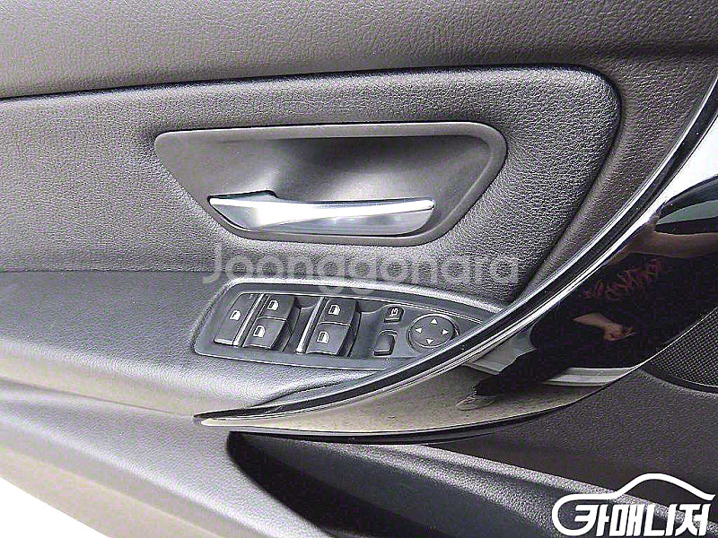 [BMW]3시리즈 (F30) 320d 2018 년 경유...--3