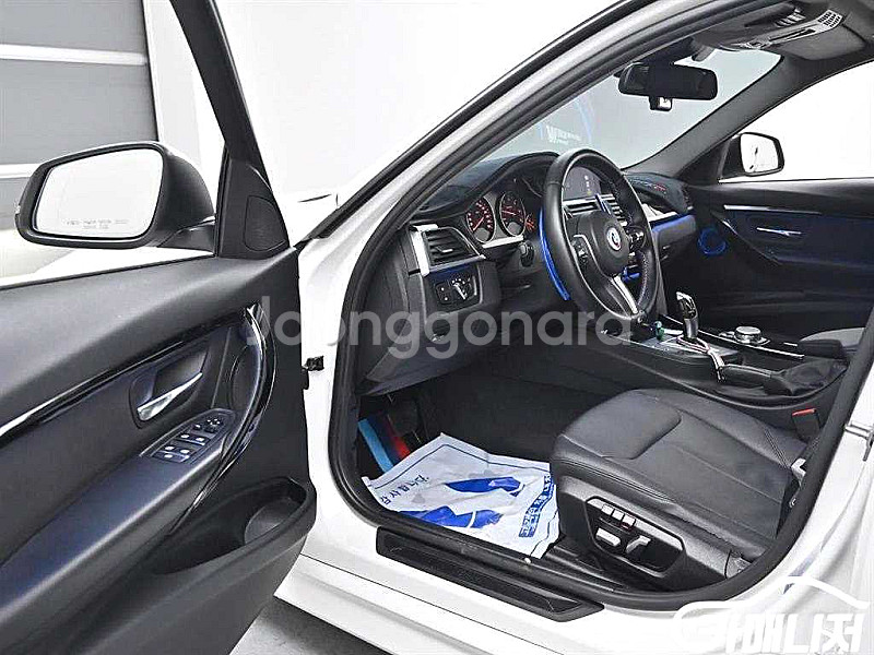 [BMW]3시리즈 (F30) 320d 2016 년 경유...--2