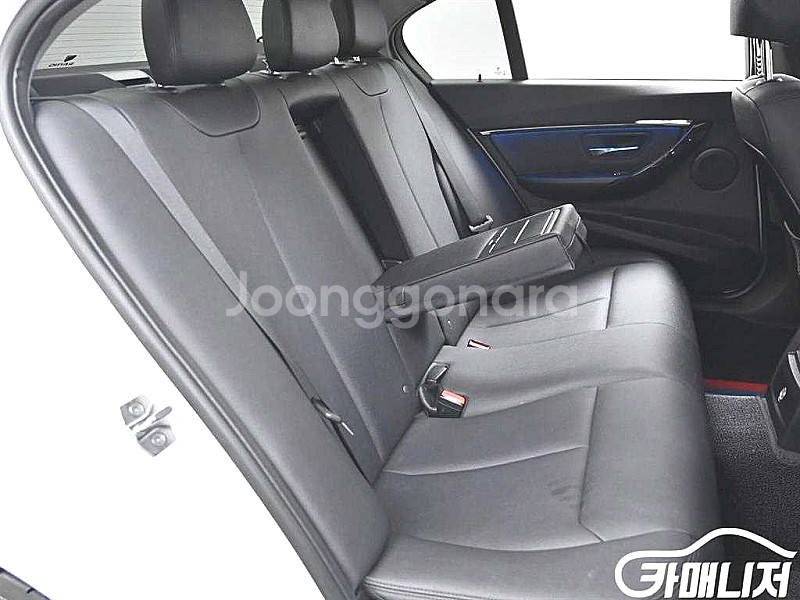 [BMW]3시리즈 (F30) 320d 2016 년 경유...--3
