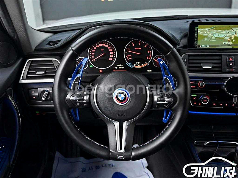 [BMW]3시리즈 (F30) 320d 2016 년 경유...--4