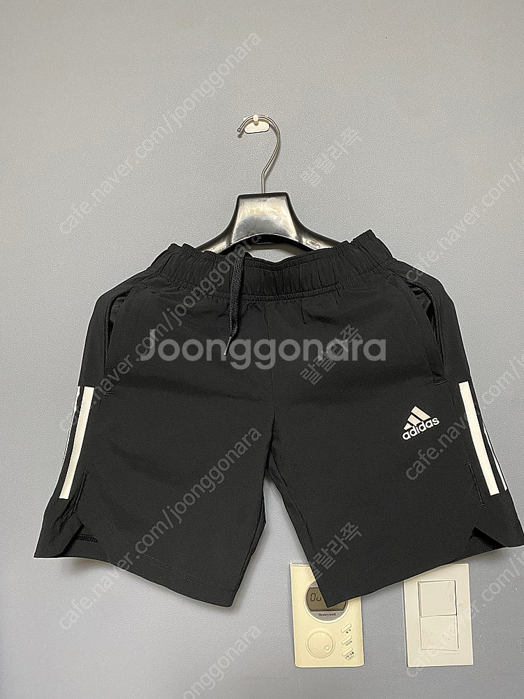 아디다스 키즈 AEROREADY 아동 반바지 140--2