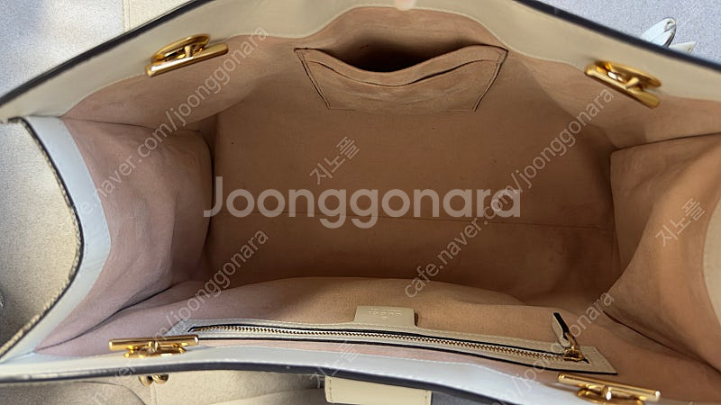 구찌 패들락 숄더백 미디엄--8