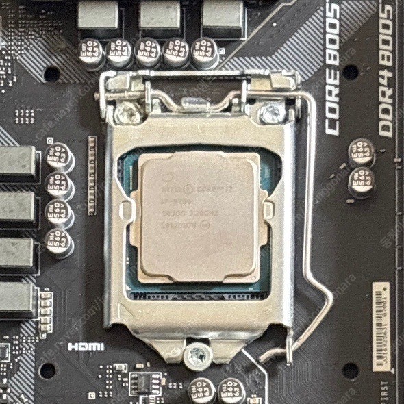 인텔 i7 8700 CPU--0