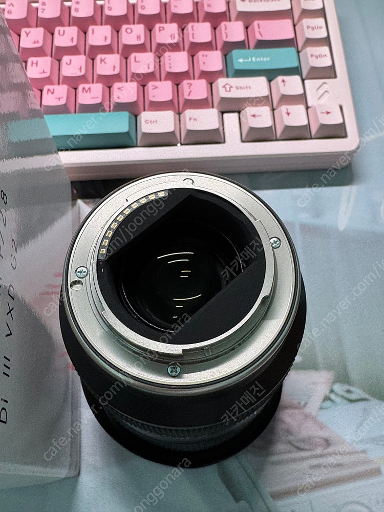 소니용 탐론 2875 g2 신품급 팝니다.--2