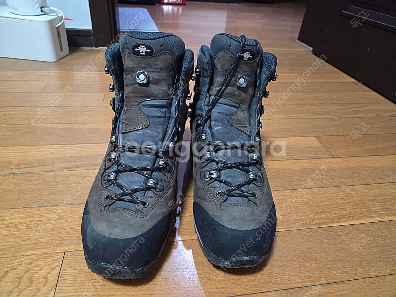 로바 까미노 등산화 8.5k--0