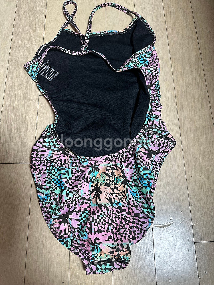 나이키 여성수영복 팔아요--1