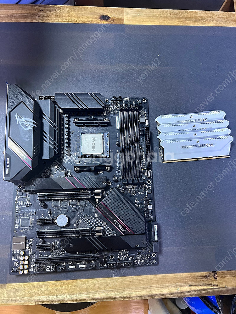 asus b550e / 커세어 램 64g(16x4) 팝...--5