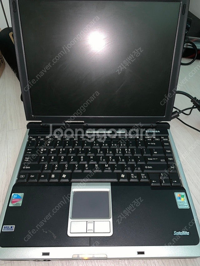 구형 레트로 도시바노트북 팝니다--0