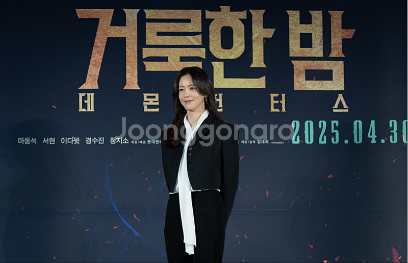 5/5(어린이날) 거룩한밤 무대인사 (C열,통로석)--7