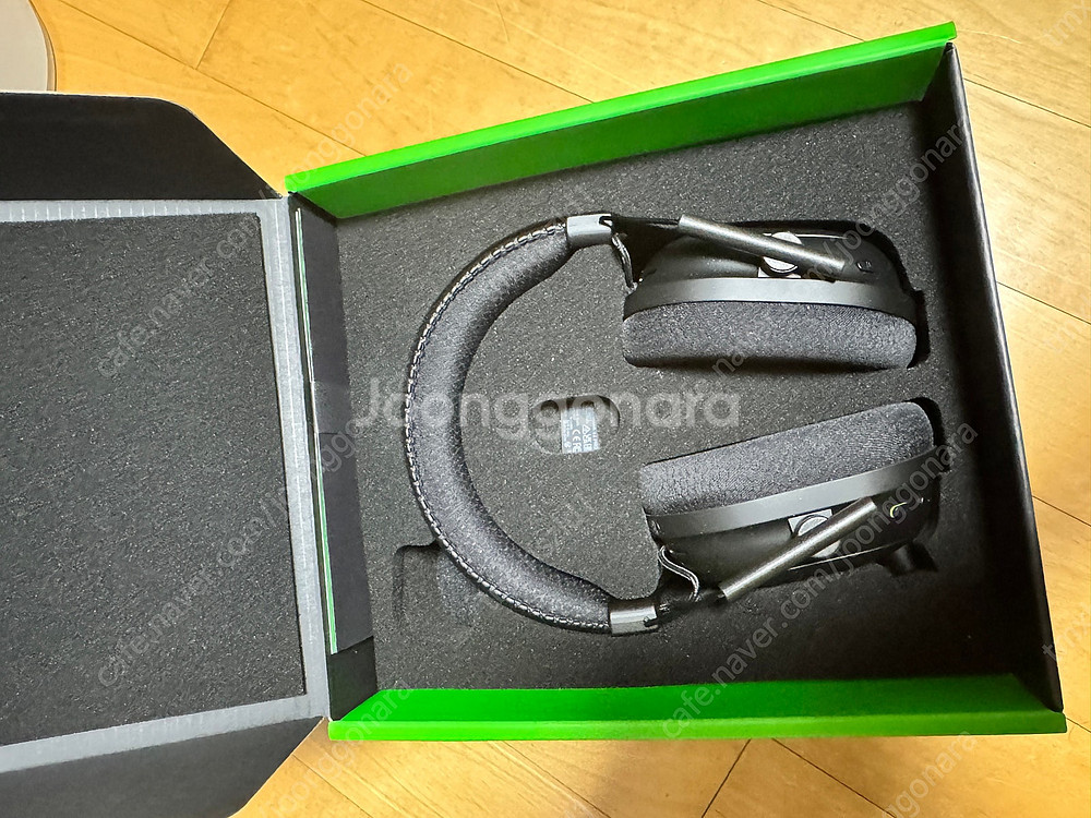 레이저 블랙샤크 V2 PRO 2023 블랙 판매합니다.--3