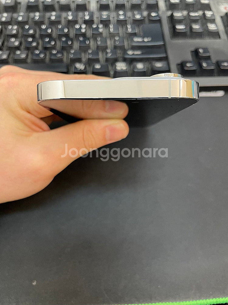 아이폰14프로 실버 128GB 상태좋은 중고67만팝니다...--3