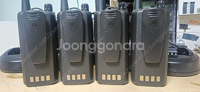 A급 모토로라 업무용 무전기 cp-1300 4대 중고판...--2