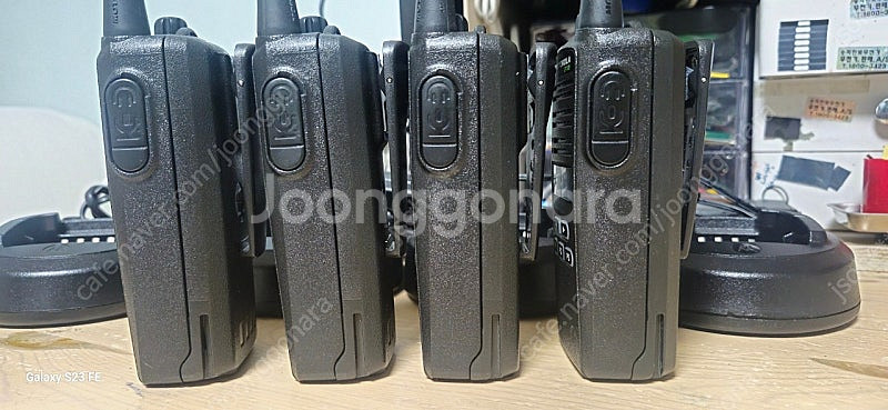 A급 모토로라 업무용 무전기 cp-1300 4대 중고판...--4