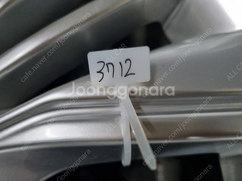 3712 임팔라 순정 휠타이어 20인치 245 40 2...--6