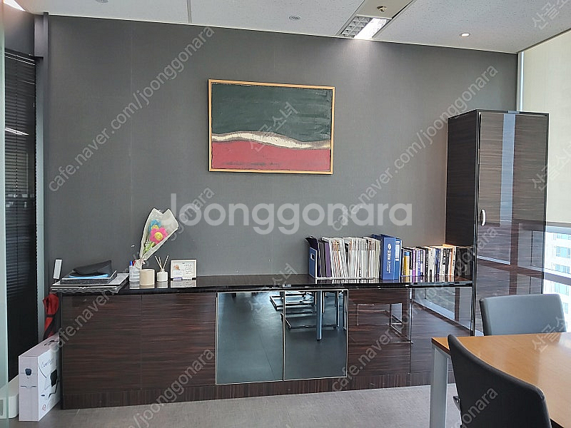 서울강남 사무실책상 회의실테이블 책장 다용도 수납장 무...--0