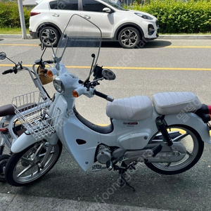 슈퍼커브 흰색 2023 3600km 판매 및 헌터커브대차