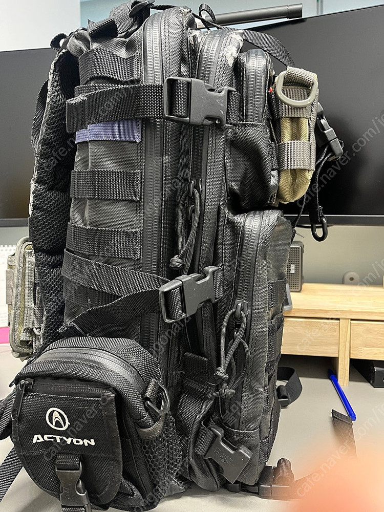 맥포스 슈퍼팔콘 블랙라벨_몰리 시스템 보조백 이미지