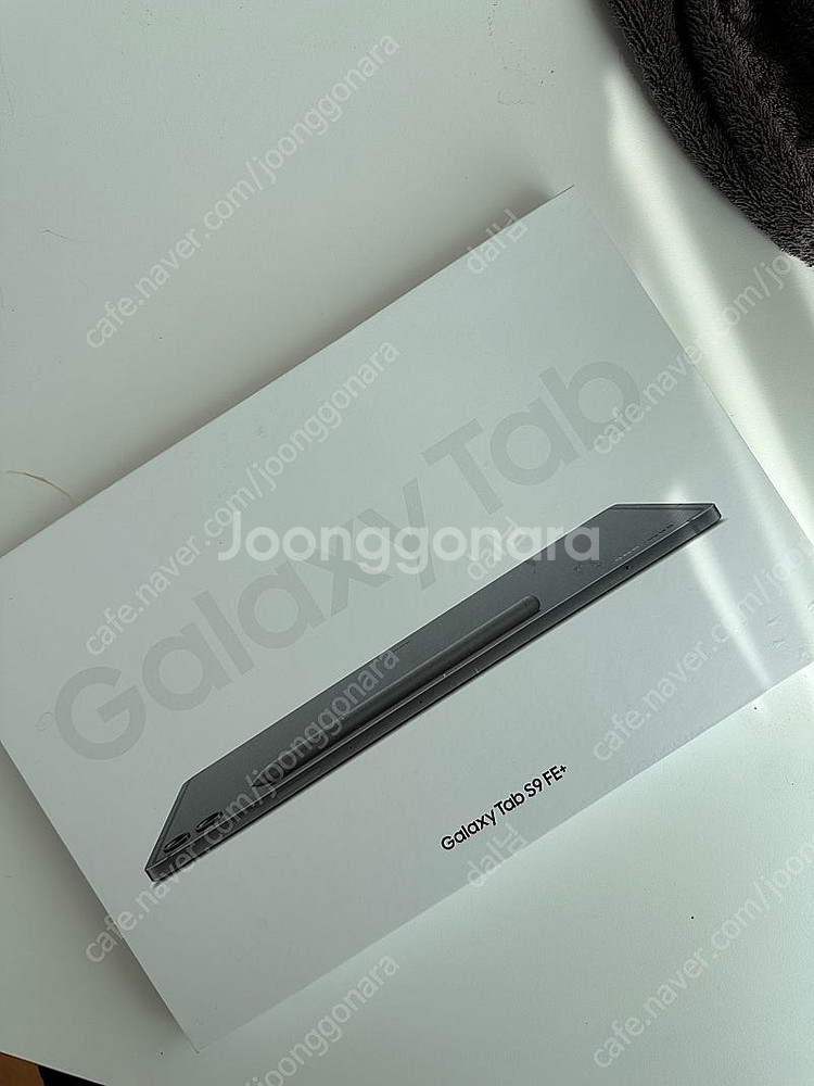 갤럭시 탭 S9 FE+ 그레이 128기가--6