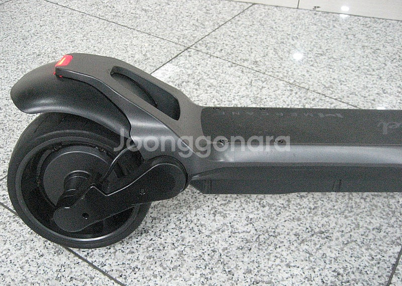 듀얼 머케인 와이드휠 전동킥보드633wh-16만원-하자...--4