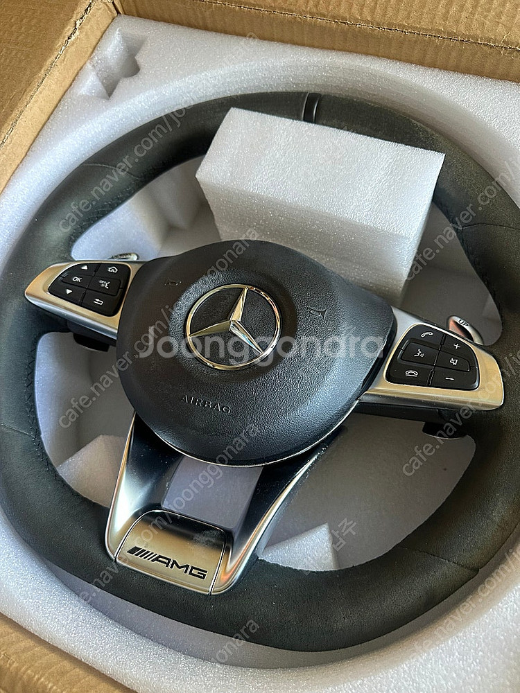 벤츠 amg gt 18년식 순정 d컷 핸들--1
