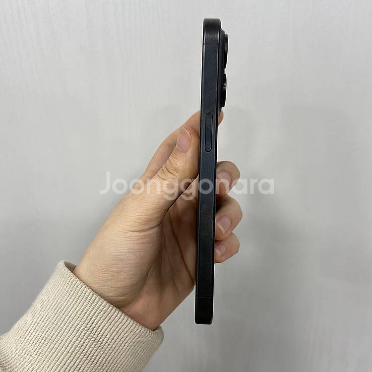 82637 아이폰15프로 256기가 블랙 공기계 팝니다...--4