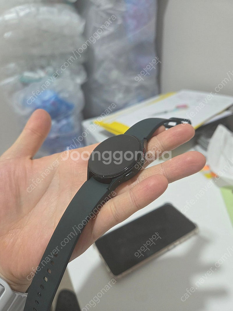 삼성 갤럭시 워치 4 (44mm) 판매합니다.--0