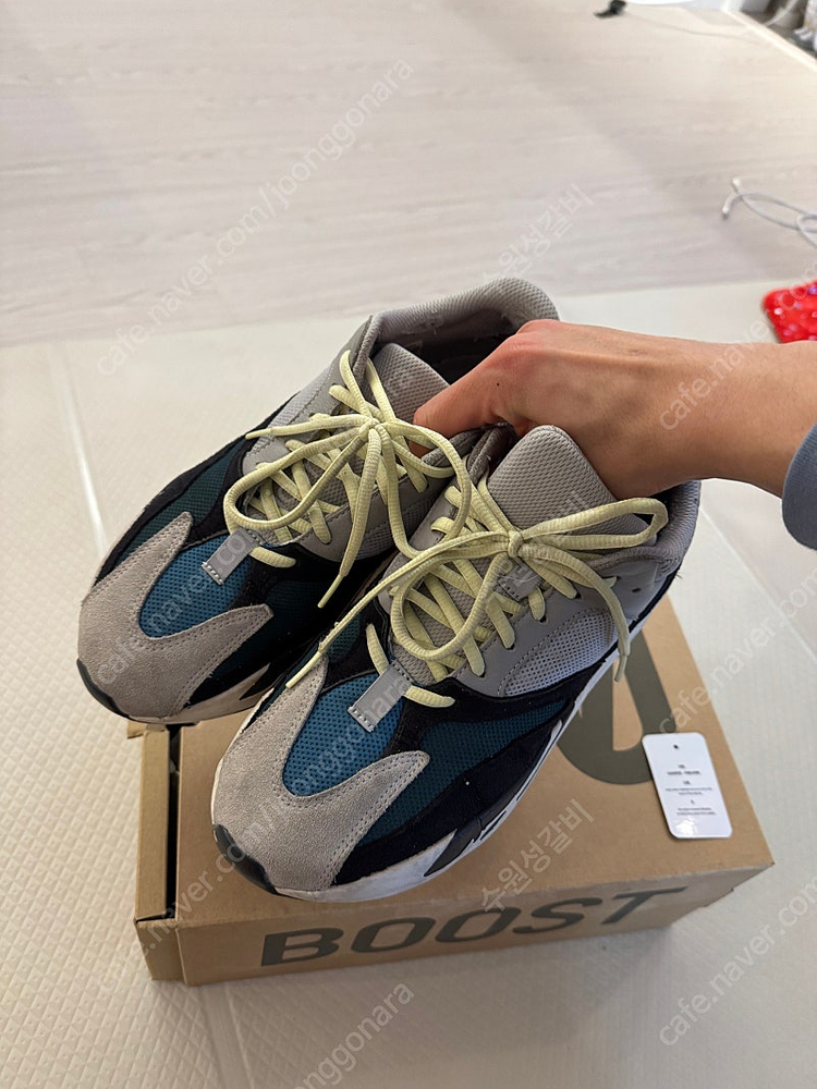 이지부스트 700 웨이브러너 275 이미지