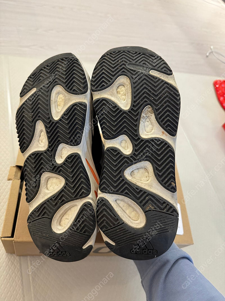 이지부스트 700 웨이브러너 275 이미지