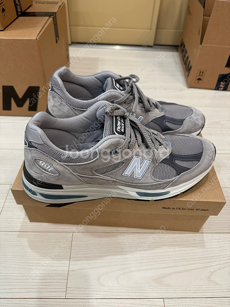 뉴발란스 991v2 300사이드 판매합니다--1