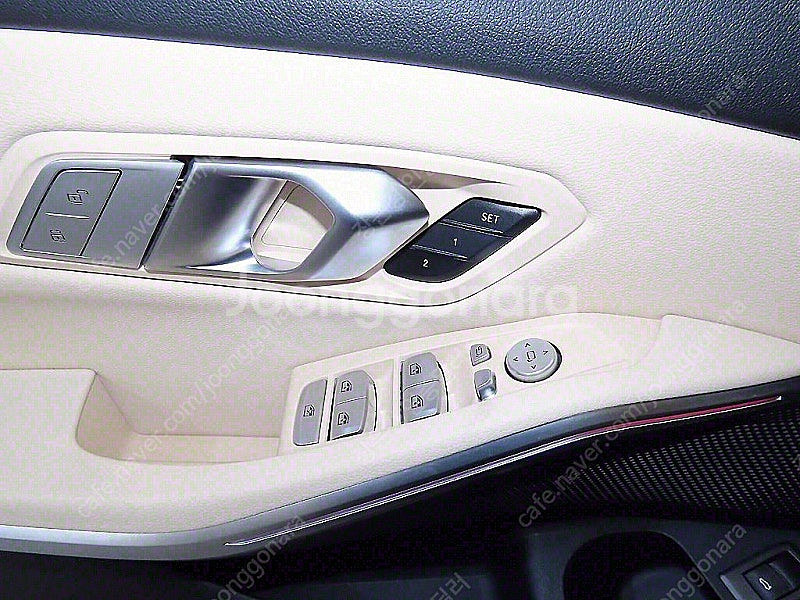 ★특가★ 4,150만원 BMW 3시리즈(7세대) 320i M 스포츠팩--9