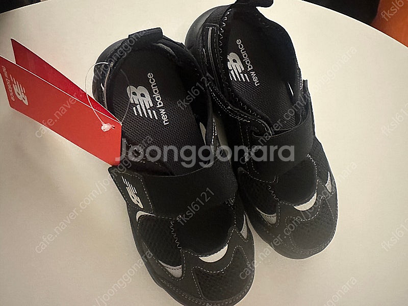 뉴발란스 프리들 블랙 220--0