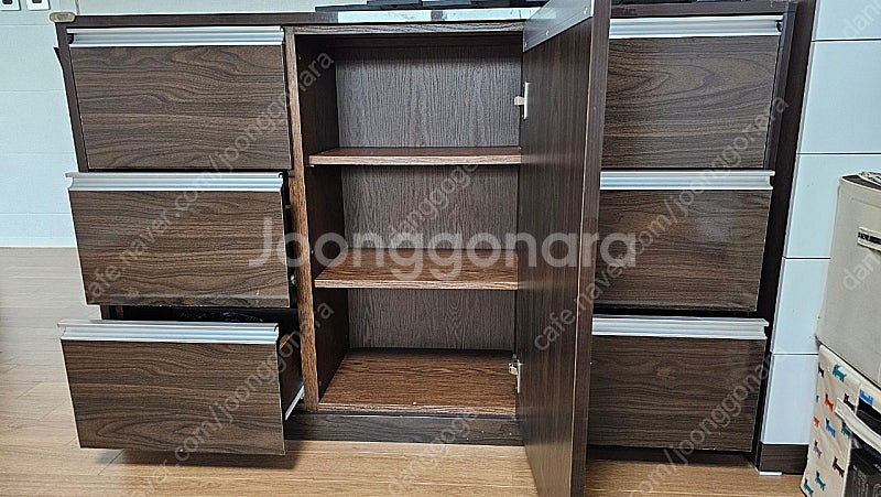 상태 좋은 수납장, 서랍장 팔아요.--3