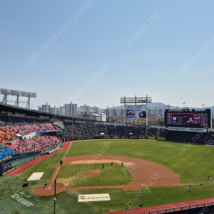 4/12 (토) 엘지트윈스 vs 두산베어스 320구역 4연석 원가양도