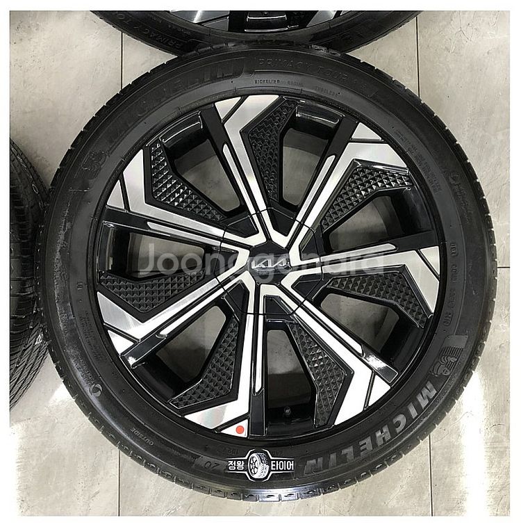 EV6 GT 20인치 신품 휠타이어 245/50R20 ...--1
