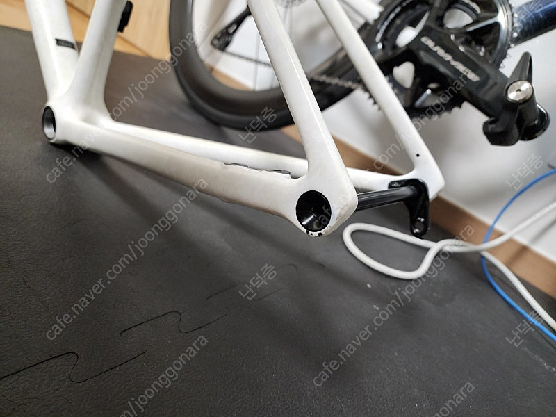 가격인하) 에스웍스 타막 SL8 듄화이트(54) 프레임셋 팝니다.--7