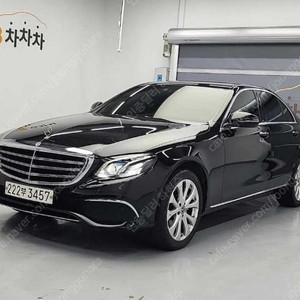@18년식 E클래스(5세대) E220d 4매틱 익스클루시브 전국최저가격현금카드전액할부저신용최대72개월24시간 상담